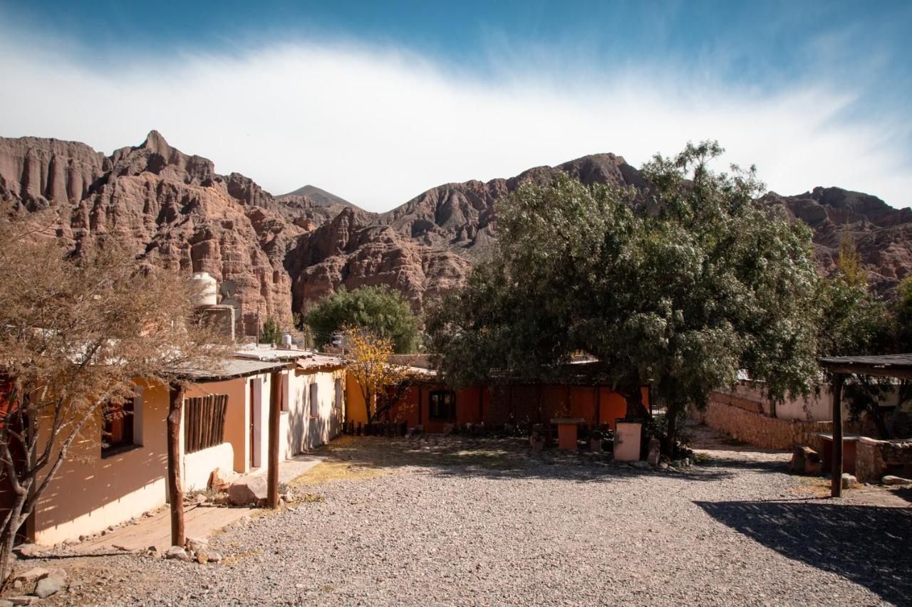 Tierra Andina Hostal y Cabañas Tilcara Exterior foto